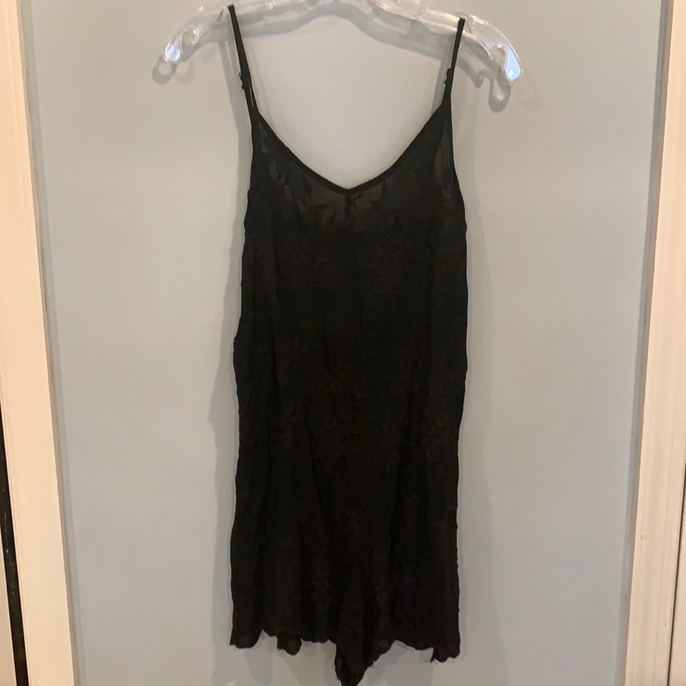 Sadie & Sage Black Floral Romper